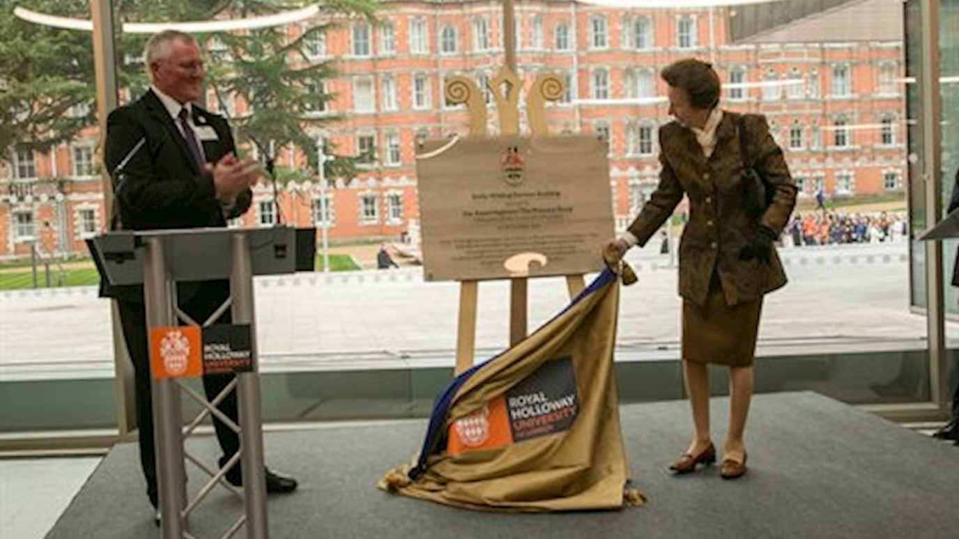 princess anne unveils library plaque - the library