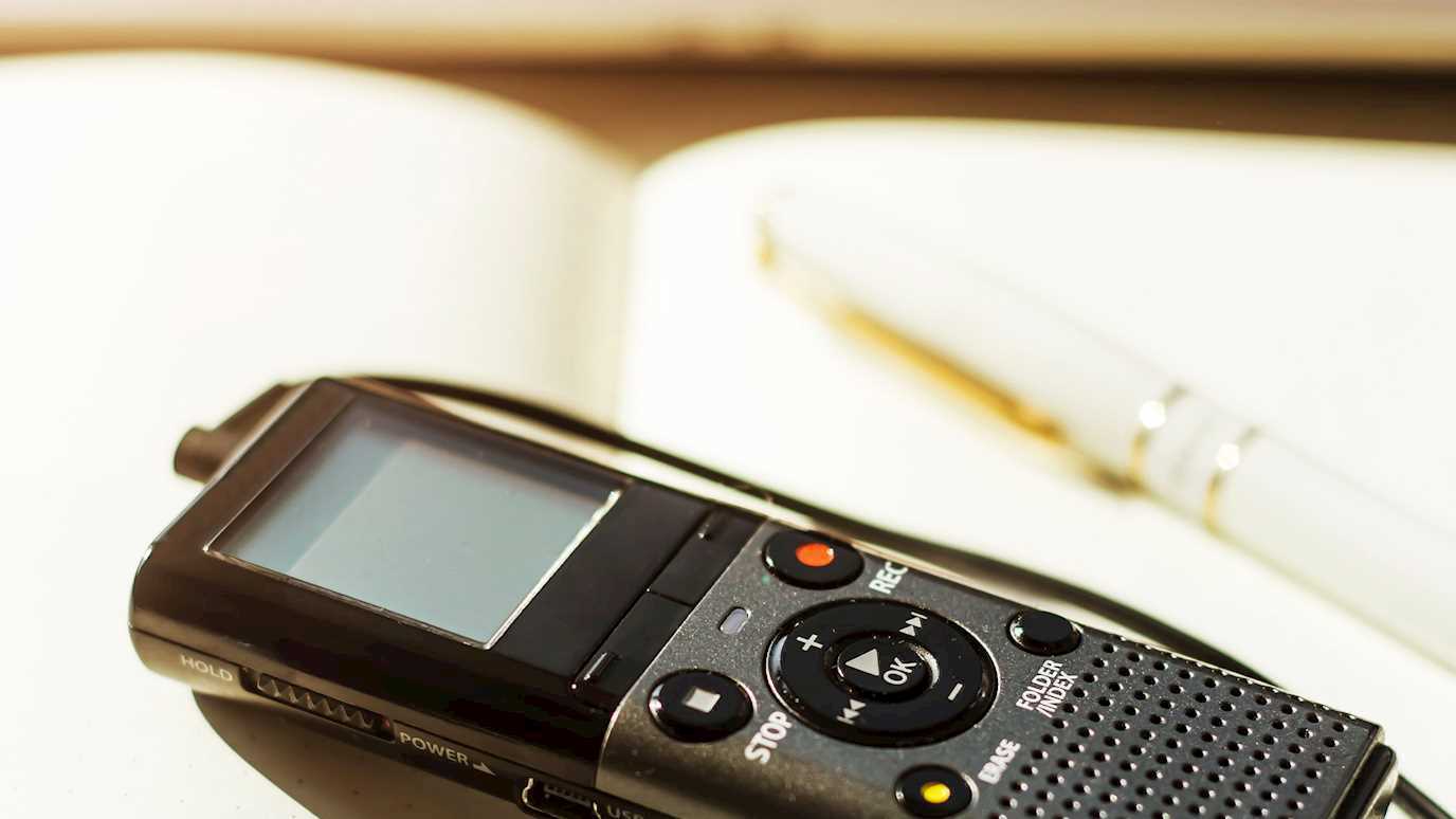 Dictaphone (oral history) - shutterstock_1060524368.jpg