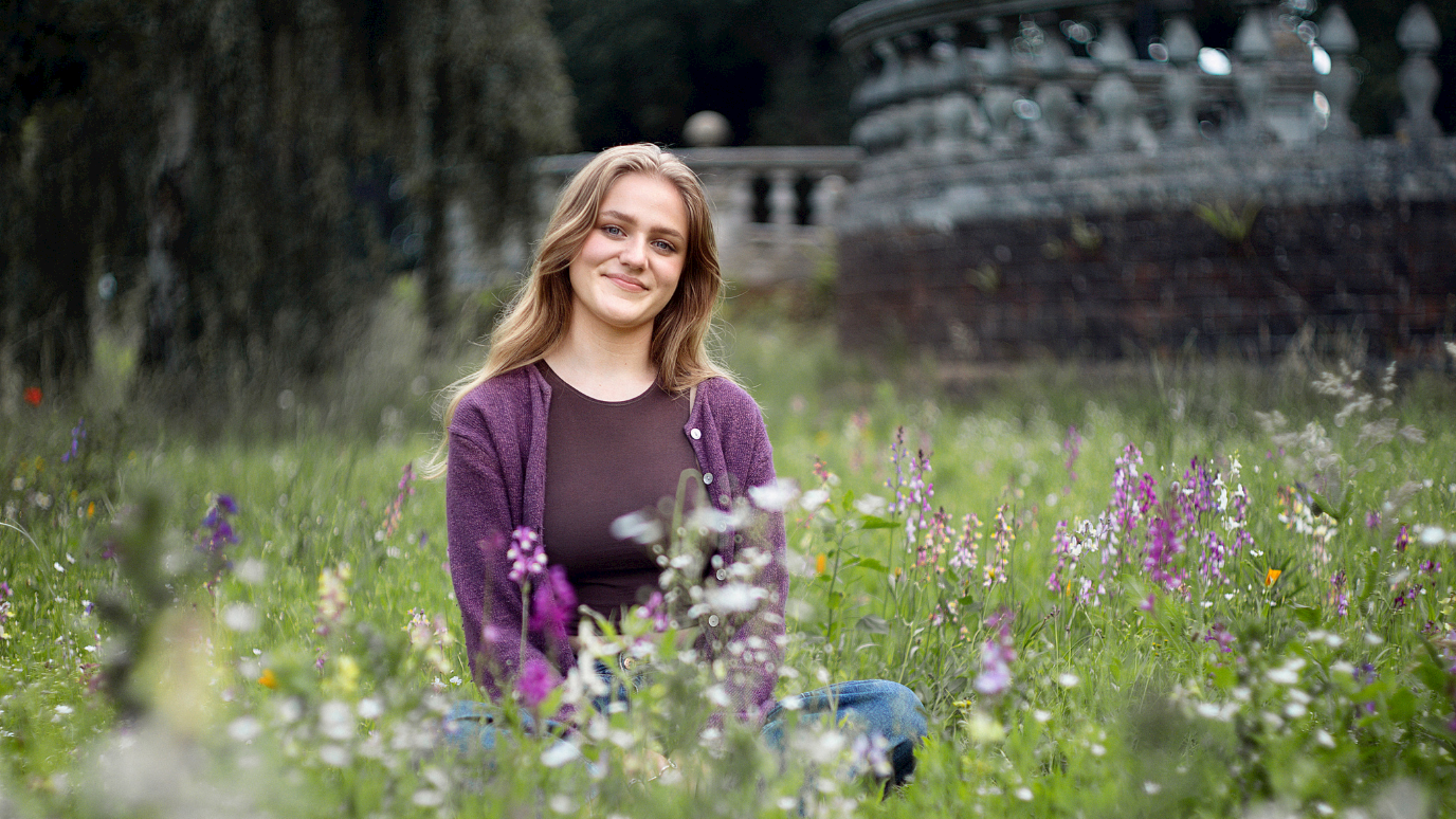 Amelia hero image.png