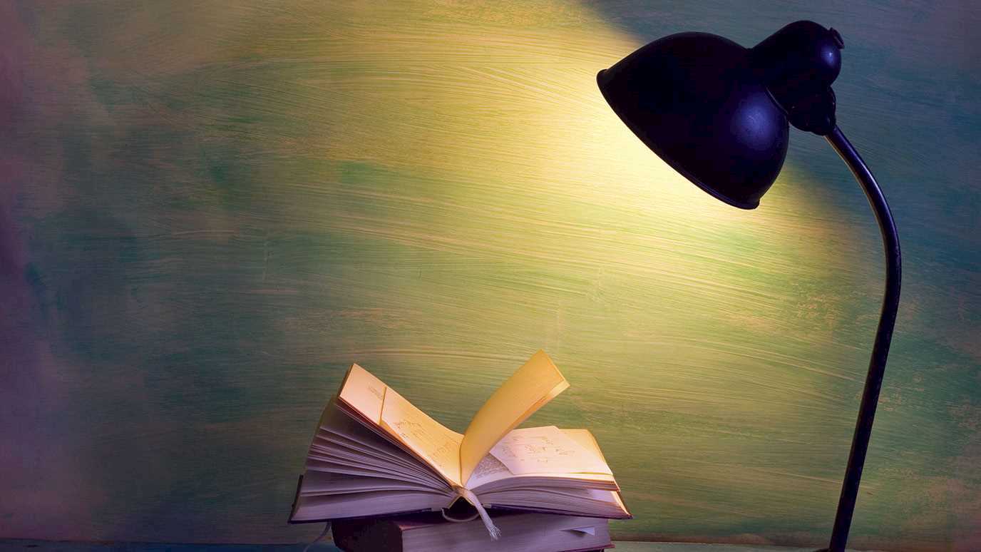 Books-and-a-lamp-English